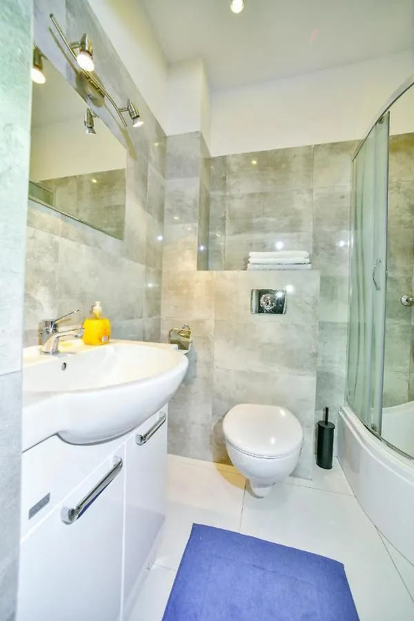 Apartament U Ewy W Kolobrzegu Podczele - 2 Sypialnie 50M2, Wifi I Darmowy Parking! Kolberg