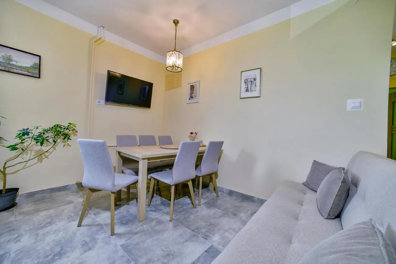 Apartament U Ewy W Kolobrzegu Podczele - 2 Sypialnie 50M2, Wifi I Darmowy Parking! 0*, Kolberg Polen